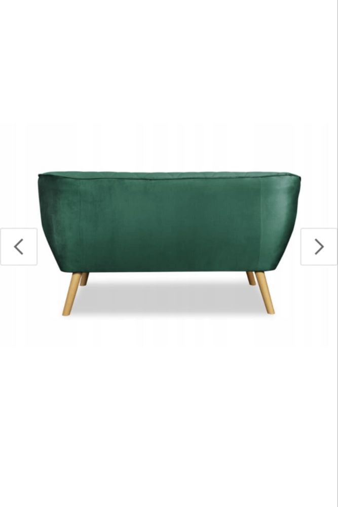 skandynawska sofa na nóżkach