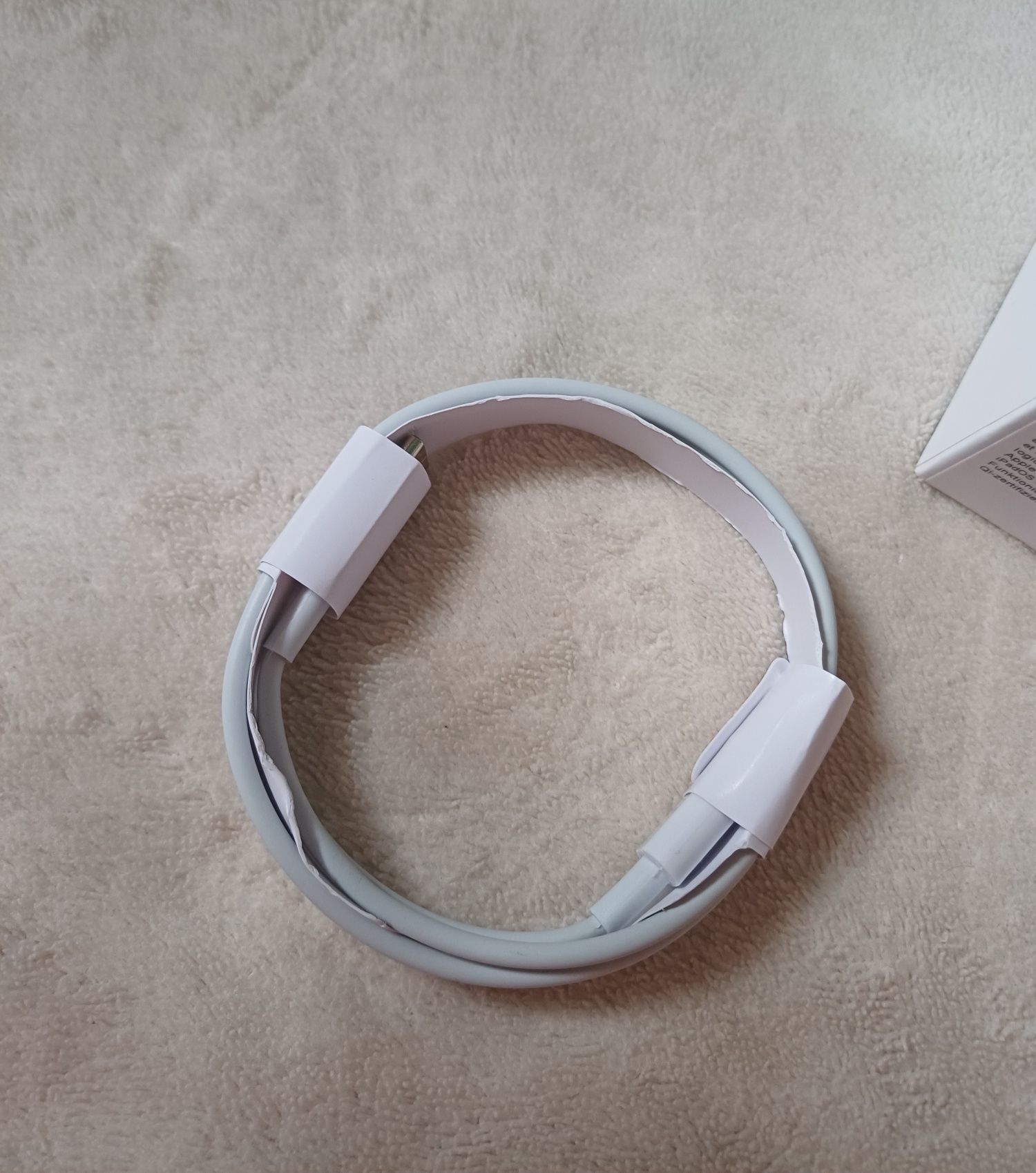 AirPods Pro (2nd generation) чохол в подарунок