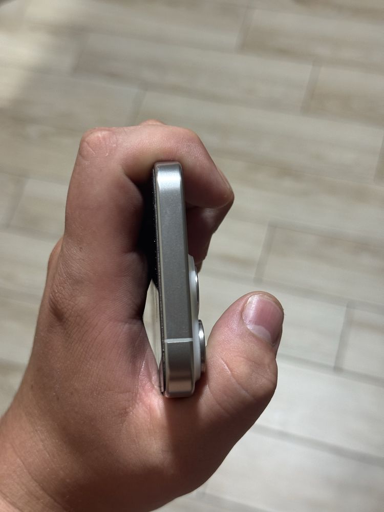 iPhone 15 pro 128gb neverlock