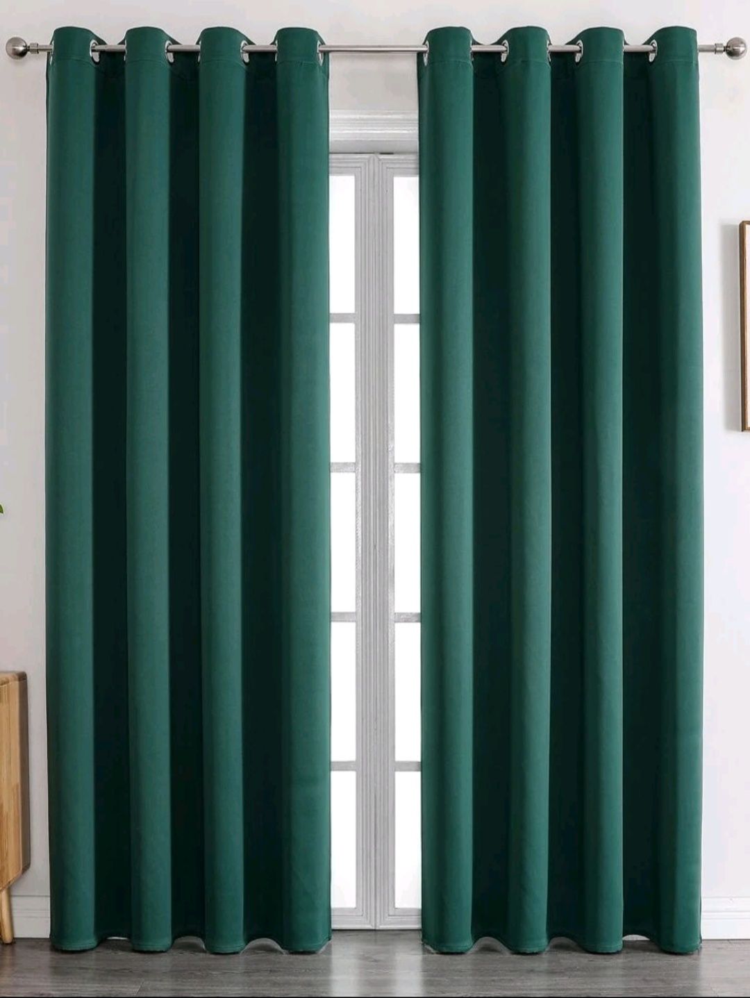 Cortinados verde escuro