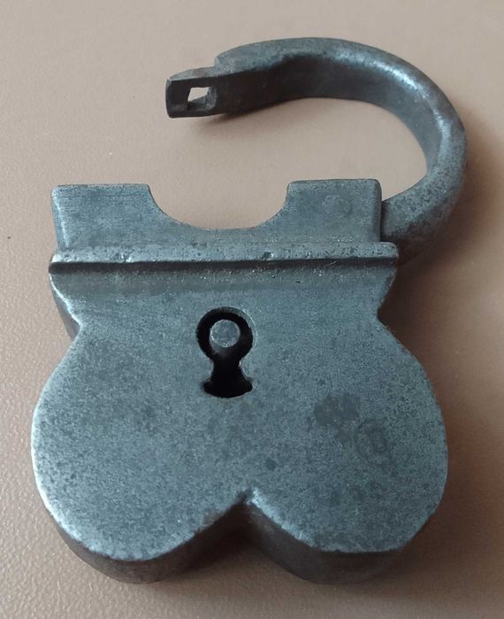 Навесной замок Старинный замок антикварный