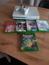 Xbox one S + pad + 5 gier