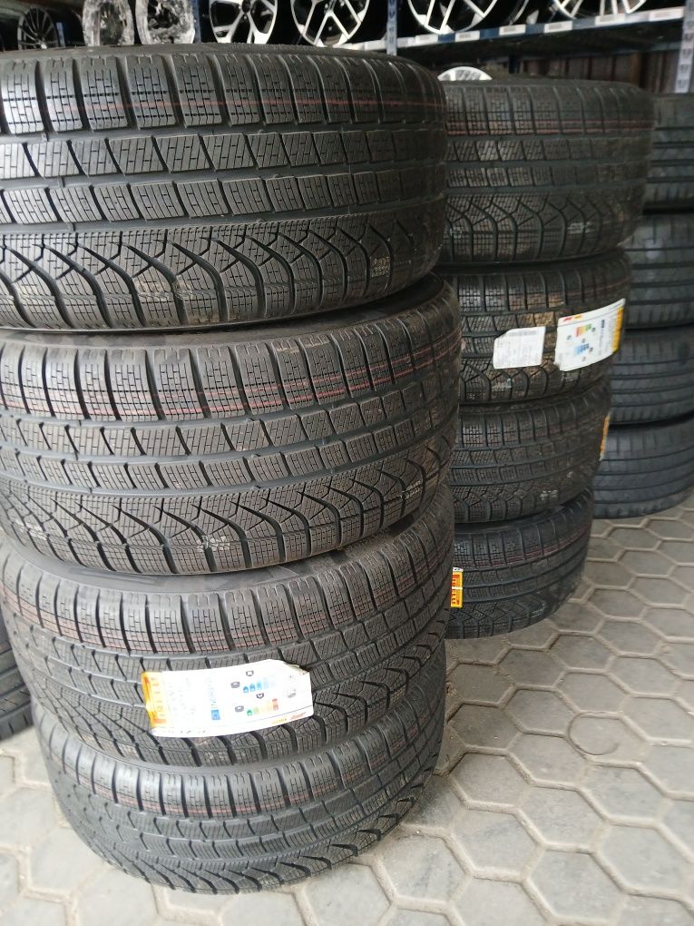 Mercedes W214 e-klasa komplet koła zimowe 245/45/19 275/40r19