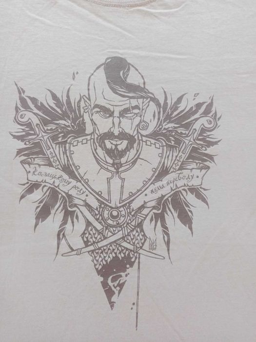 Футболка патріотична.