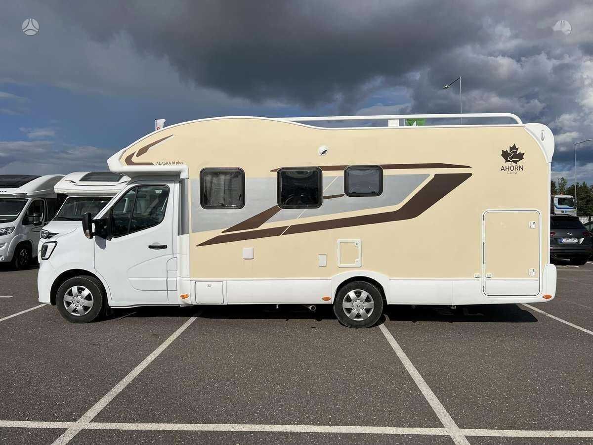 kampervan -automat -adria -ahorn -knaus -półintegra