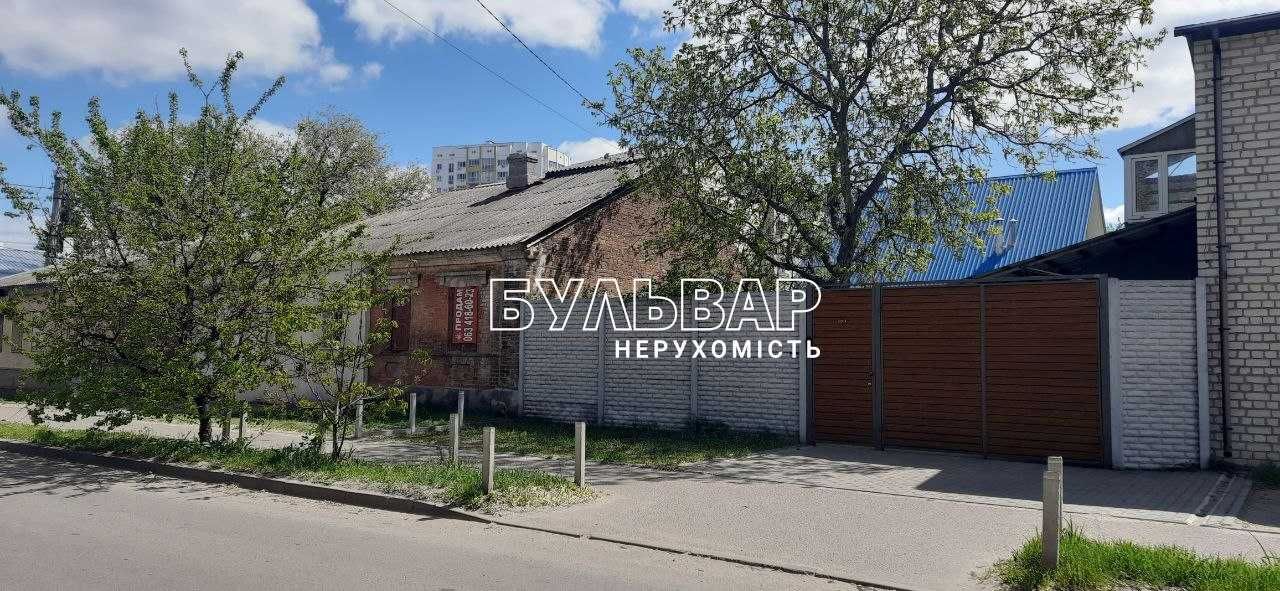 Продам часть ДОМА с печным отоплением, Искринская, м. Защитников