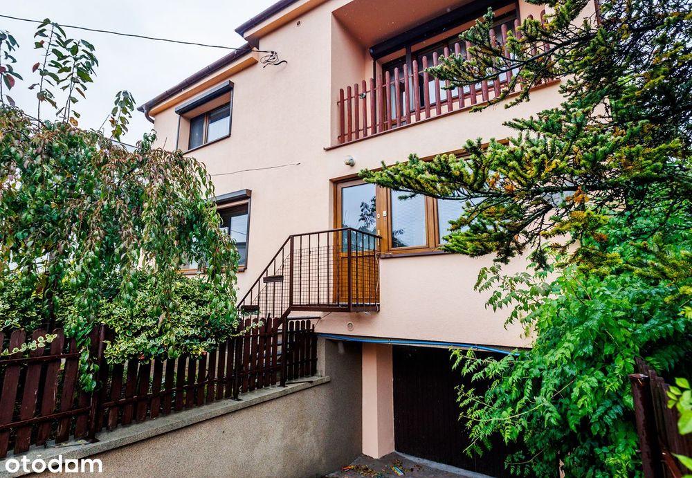 Dom z tarasem w Śremie