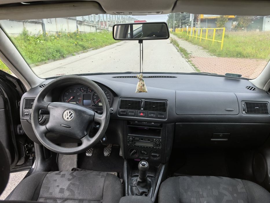 Volkswagen Golf 1.4 Benzyna_Jeżdżący_Nie Zgnity_Sprawna Klima