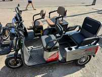 Электроскутер трехколесный Crosser TR4 VAGON