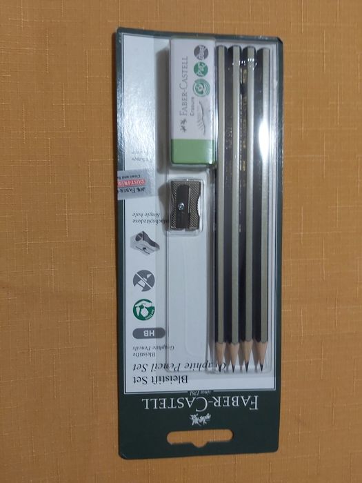 FABER CASTELL HB zestaw ołówków 4 sztuki + temperówka +gumka