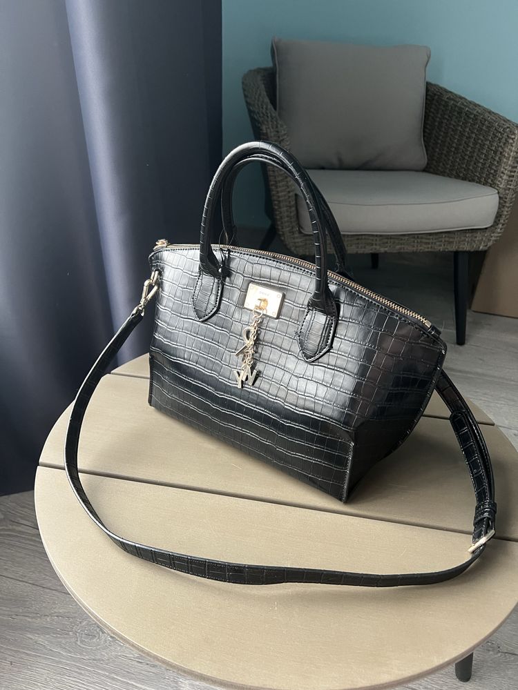 Сумка женская DKNY