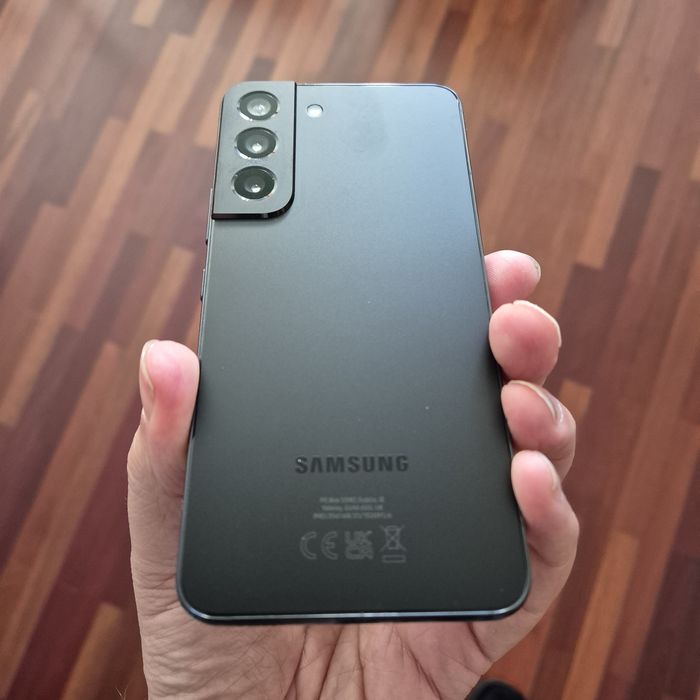 Samsung S22 5 G 256 gb