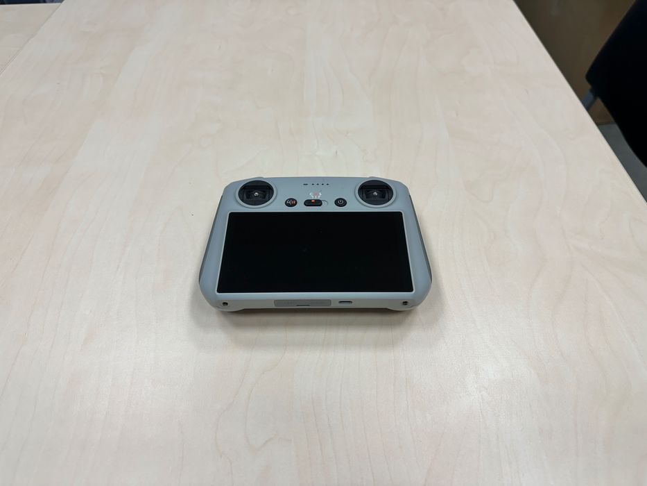 Kontroler do drona DJI RC