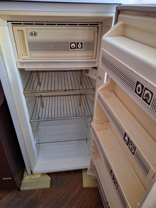 Б/в холодильник Snaige. Днепр-2ис. Працюючі