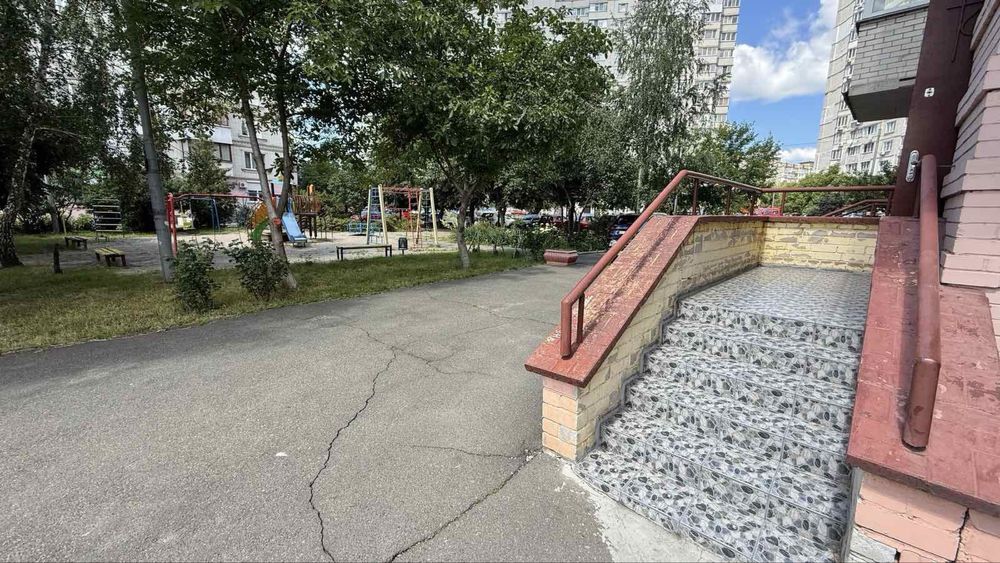 м.Академмістечко,,Новобіличі,1пов,90м2, ок/вх