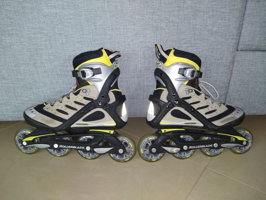 Nr 21 Rolki ROLLERBLADE Aero 5W rozmiar 38 dł wkładki 24 cm
