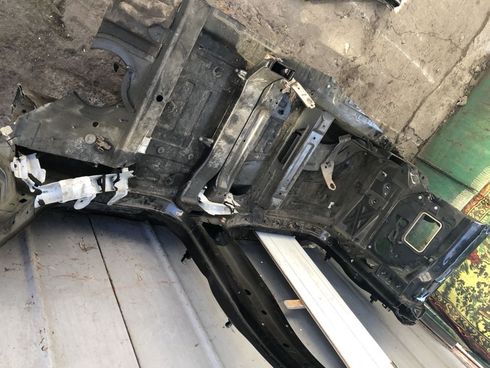 Порог четверть средняя стойка арка бмв х5 ф15 е70 BMW e70 f15 x5 кузов