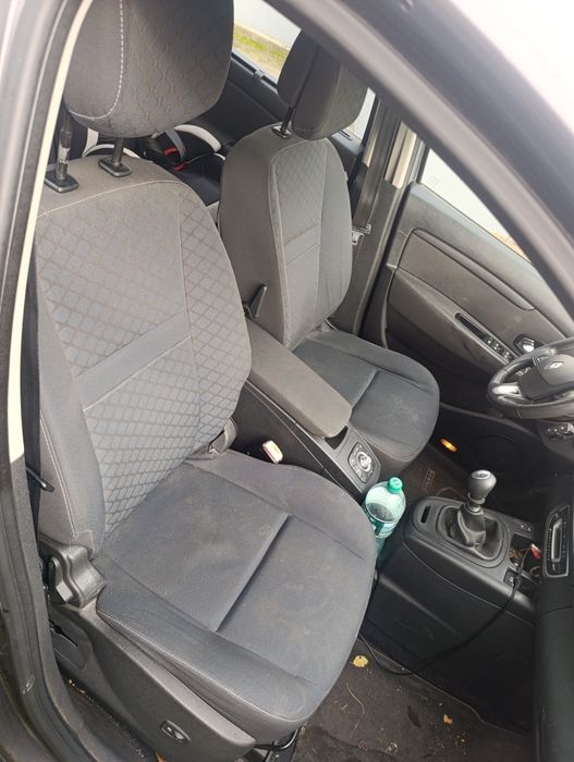 Продам renault grand scenic 2010 1.9 dci