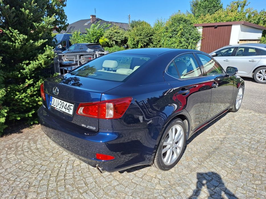 LEXUS IS250 II Lift*Xenon*ML Audio*Kamera*Navi*Wentyl fotele*REJ PL