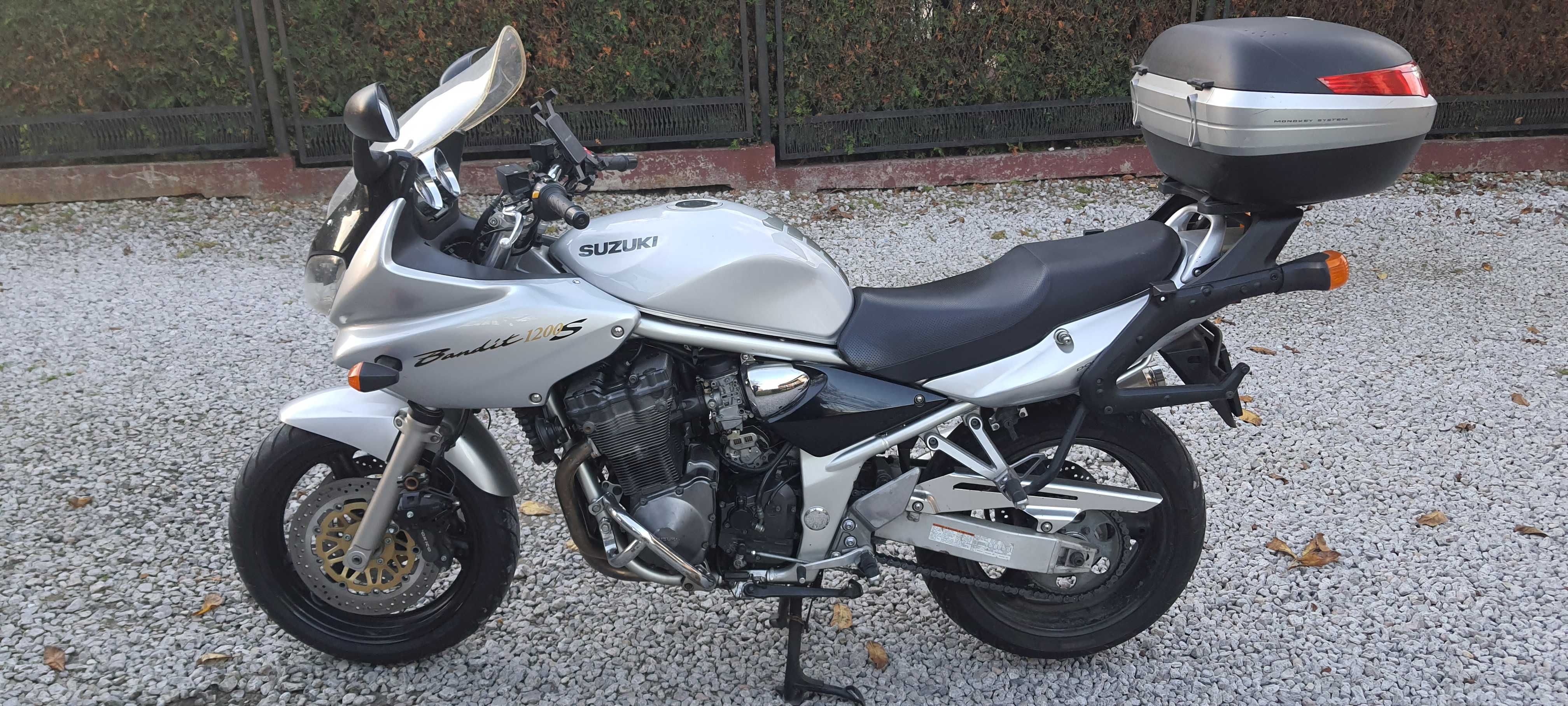 Suzuki GSF / Bandit 1200S