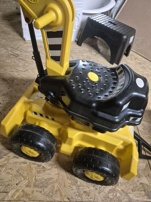 Oddam za darmo koparka do ogrodu