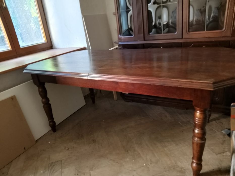 Stół rozkładany owalny