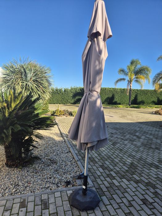 Parasol em muito bom eatado