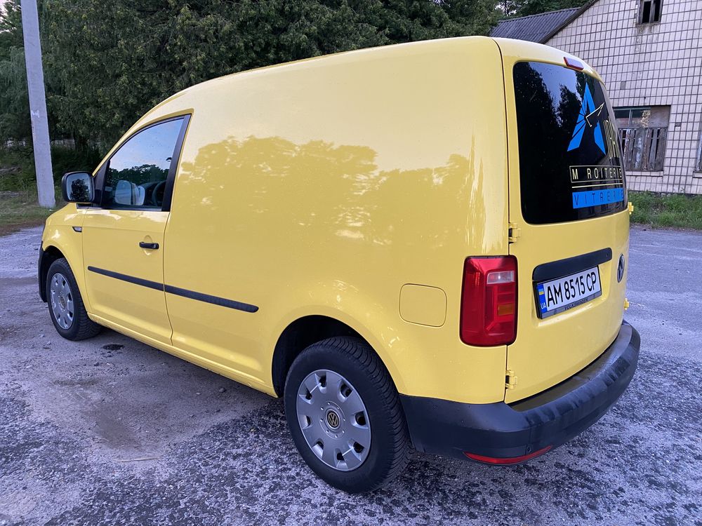 Volkswagen Caddy 2.0 2016 року