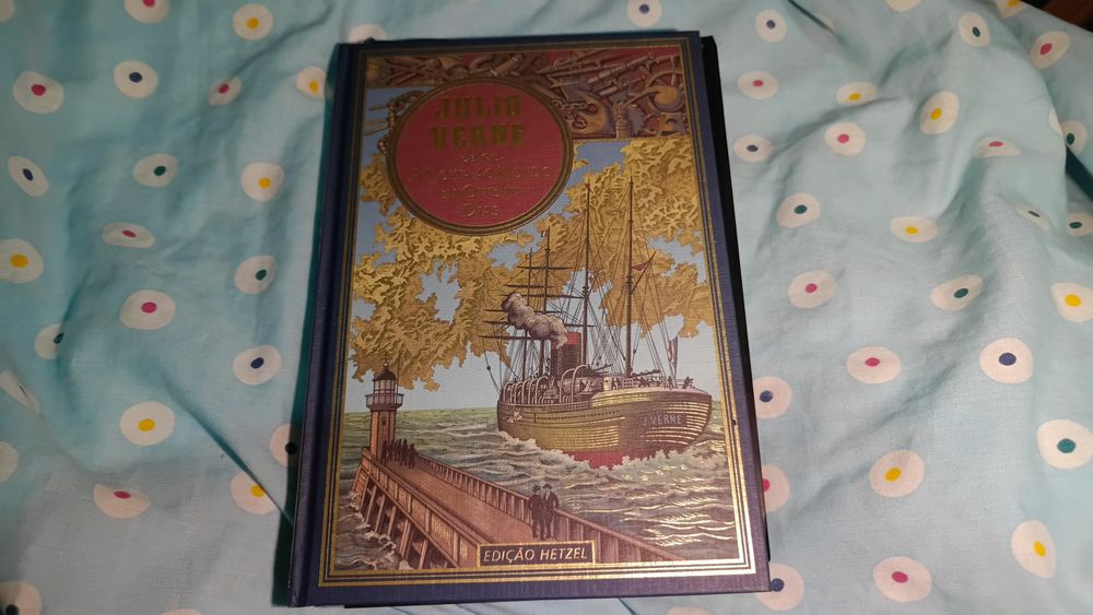 A volta ao mundo em 80 dias_Livro+Filme