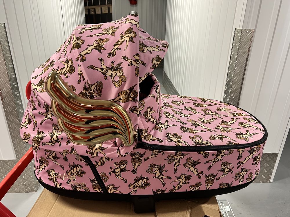 Gondola Cybex PRIAM Cherubs Pink by Jeremy Scott