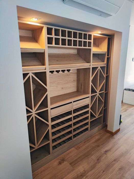 Garrafeiras Modulares de Chão em Madeira - até 300 Garrafas