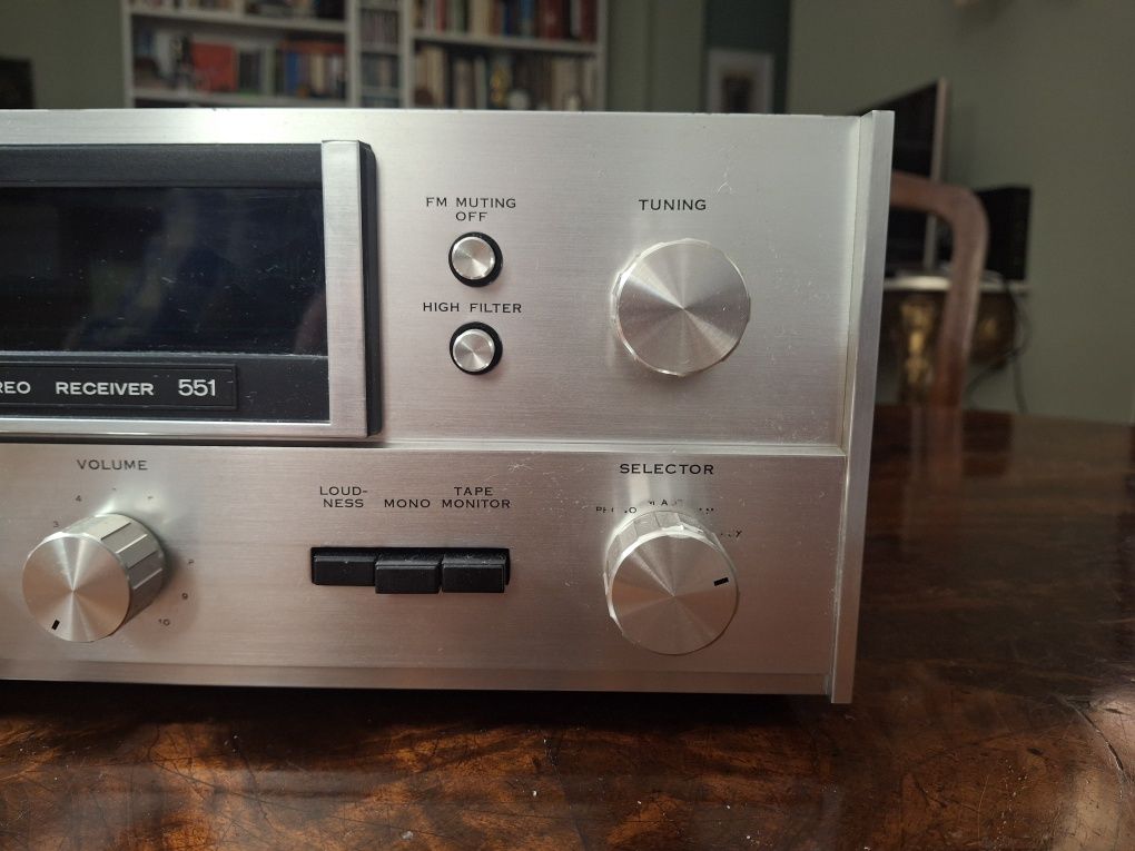 Amplituner Sansui 551 vintage wzmacniacz