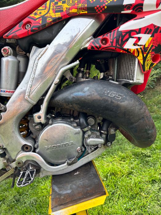 Honda cr i Suzuki Rmz