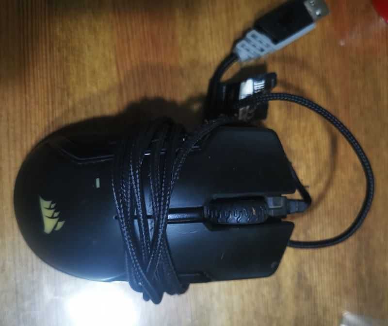 Myszka gamingowa Corsair Glaive RGB