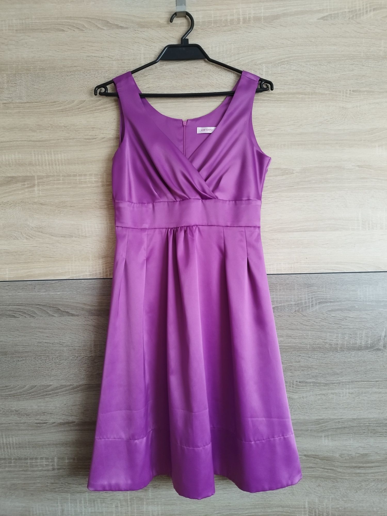 Orsay satynowa suknia balowa M-L