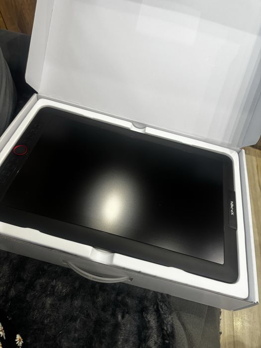 Tablet Graficzny XP-PEN ARTIST 15.6 PROX