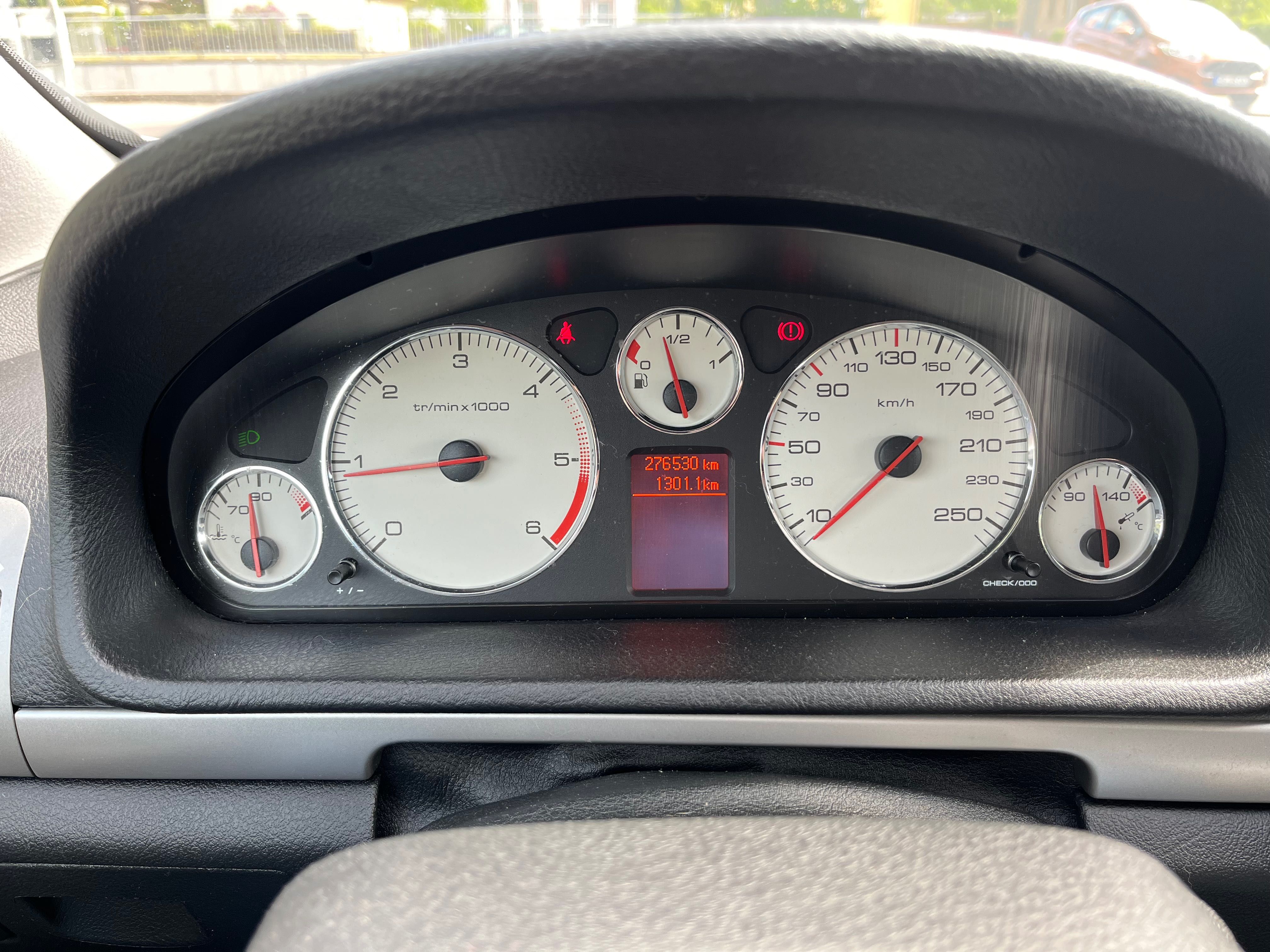 Peugeot 407, 1.6HDi