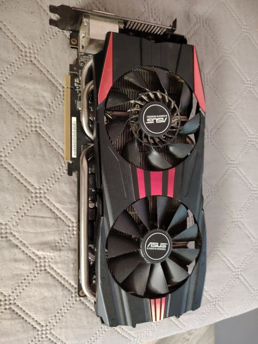 Sprzedam karte graficzna Asus Radeon R9 290-DC2004GD5