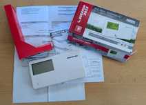 Sterownik pieca, pokojowy regulator temperatury AURATON 2025