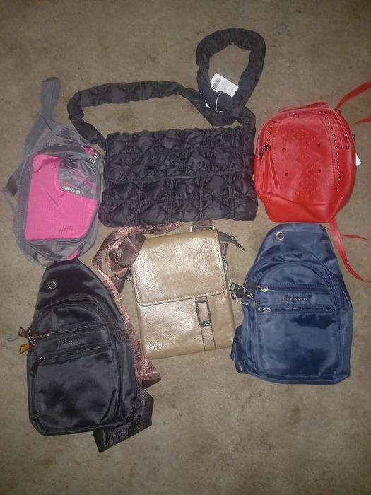 Хозяйственные сумки , барсетки и сумочки