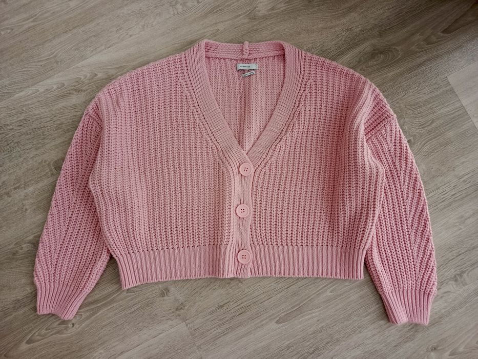 Różowy sweter sweterek zapinany na guziki kardigan Reserved 36 S