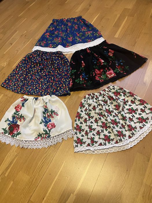 Sprzedam gorset i spódniczkidla dziewczynki