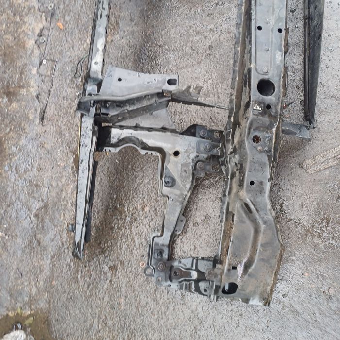 Телевізор установочна панель bmw x5 e53 авторозборка M57N