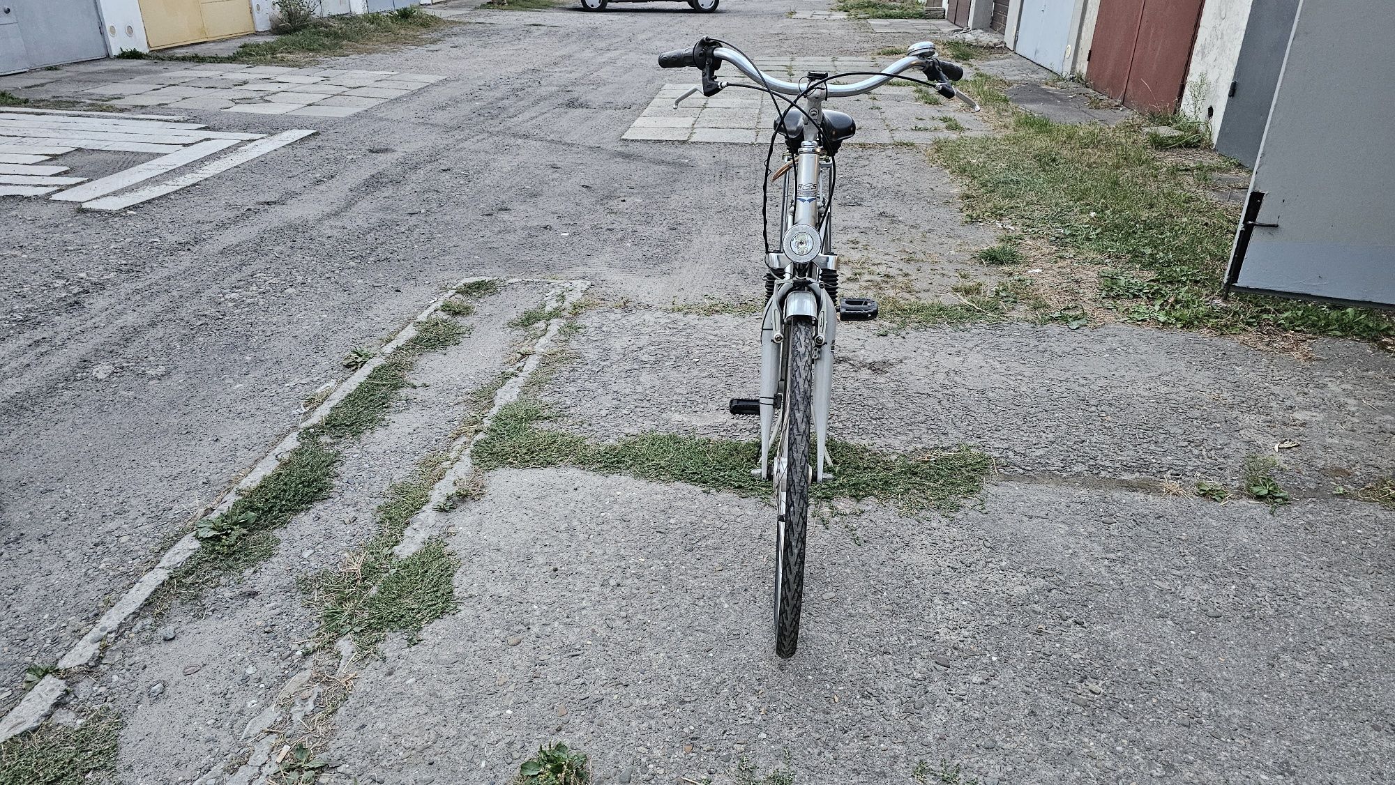 Rower Alu City Star koła 28 cali nowe opony i detki!!
Rower Alu City