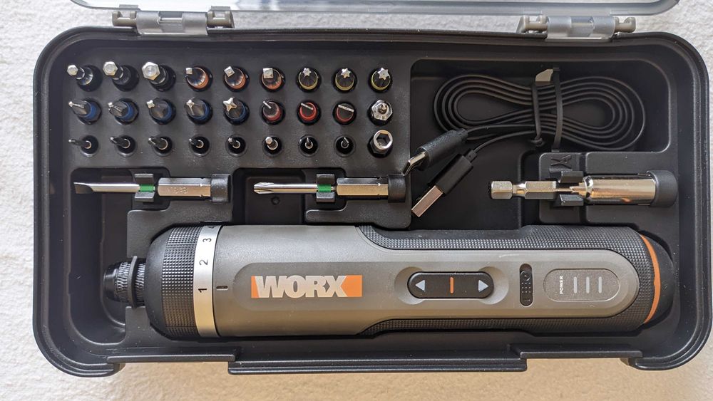 Отвертка аккумуляторная Worx WX242