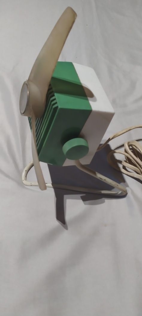 Mały Wentylator PRL-U