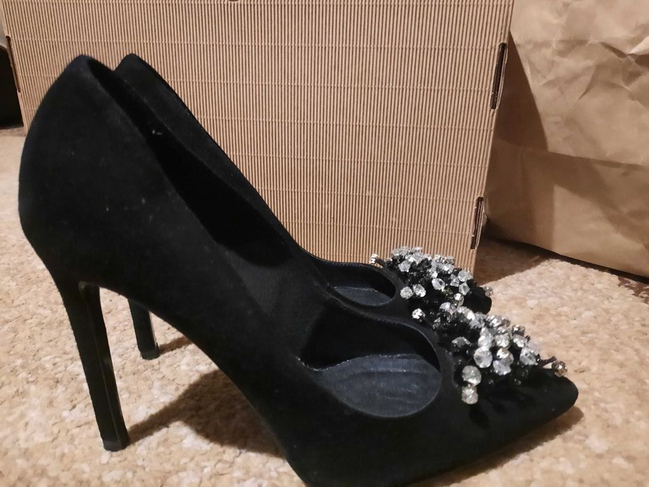 Gino Rossi szpilki r.37 1/2