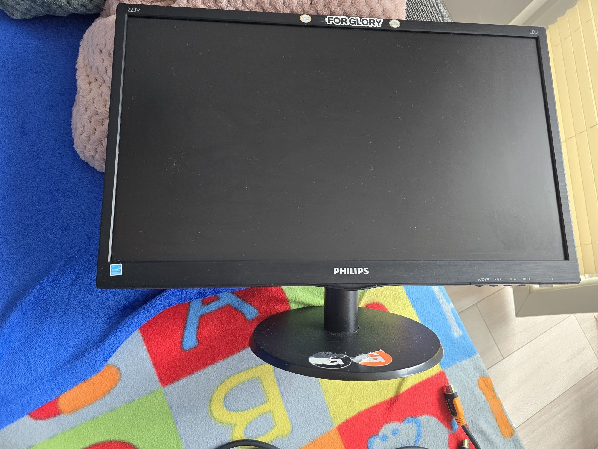 Monitor philips 21.5 cali