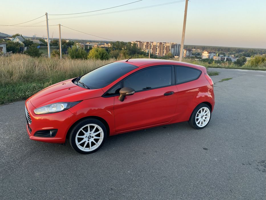Ford fiesta mk7 3d 1.25l