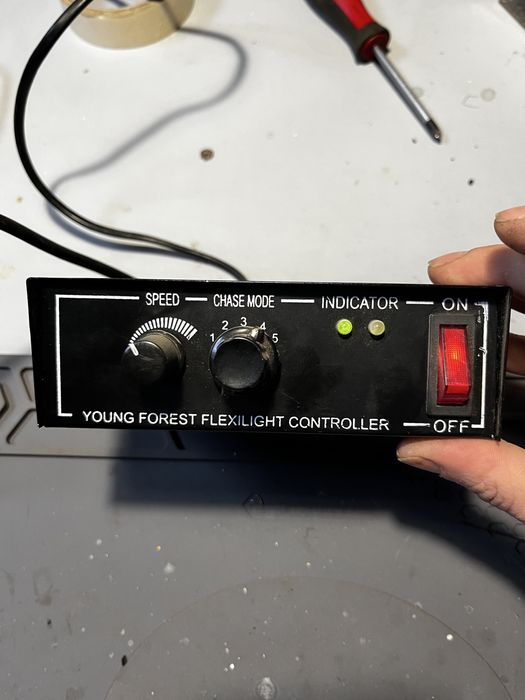 Блоки управління світломузикою і дискошаром